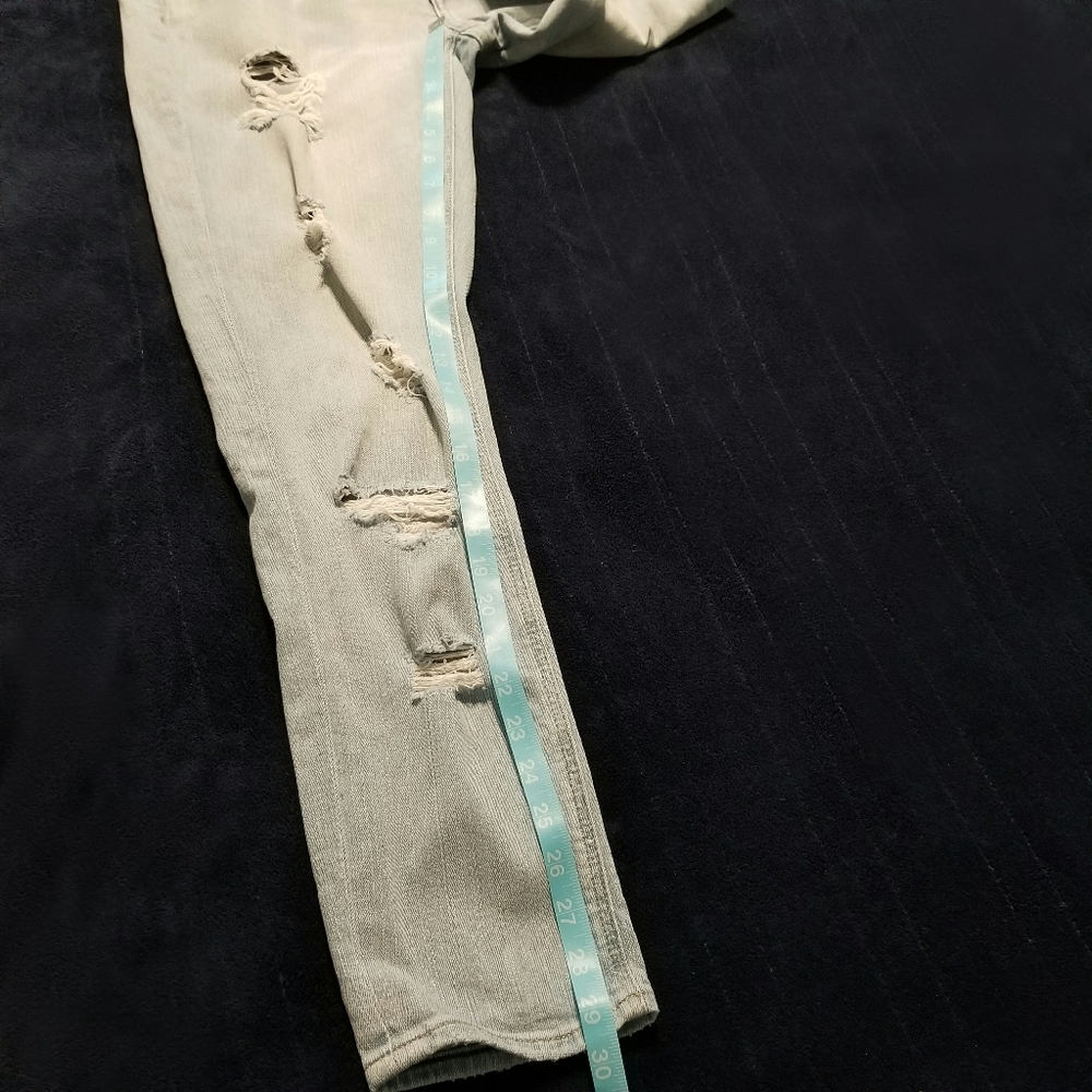 Express Girlfriend Mid Rise Distressed Jeans - Picture 4 of 8